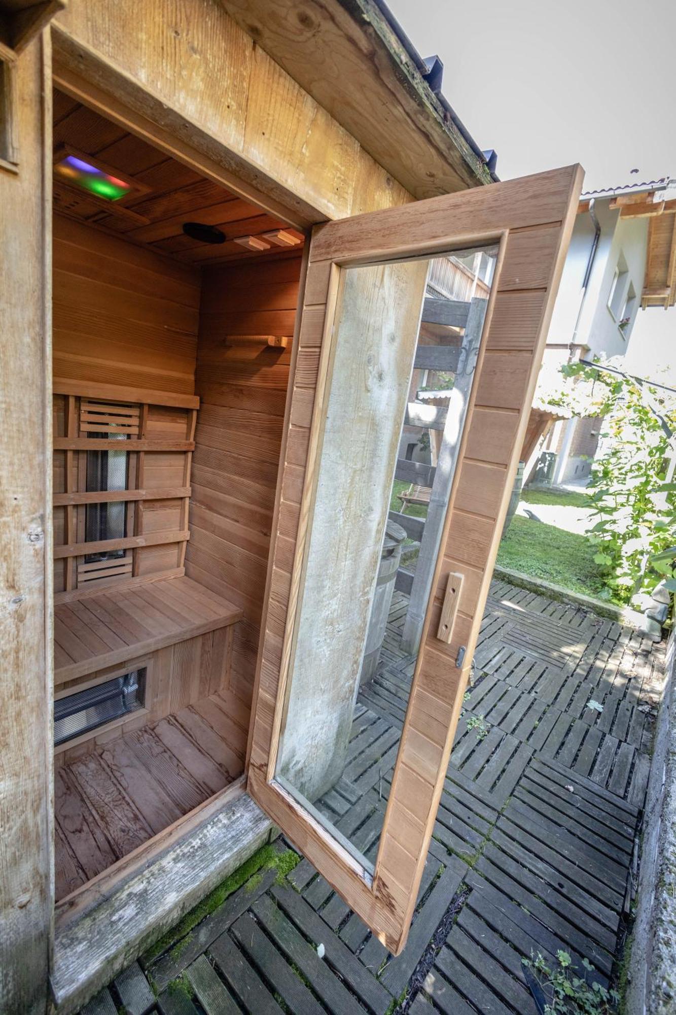 Case Appartamenti Vacanze Da Cien Saint-Christophe Eksteriør bilde