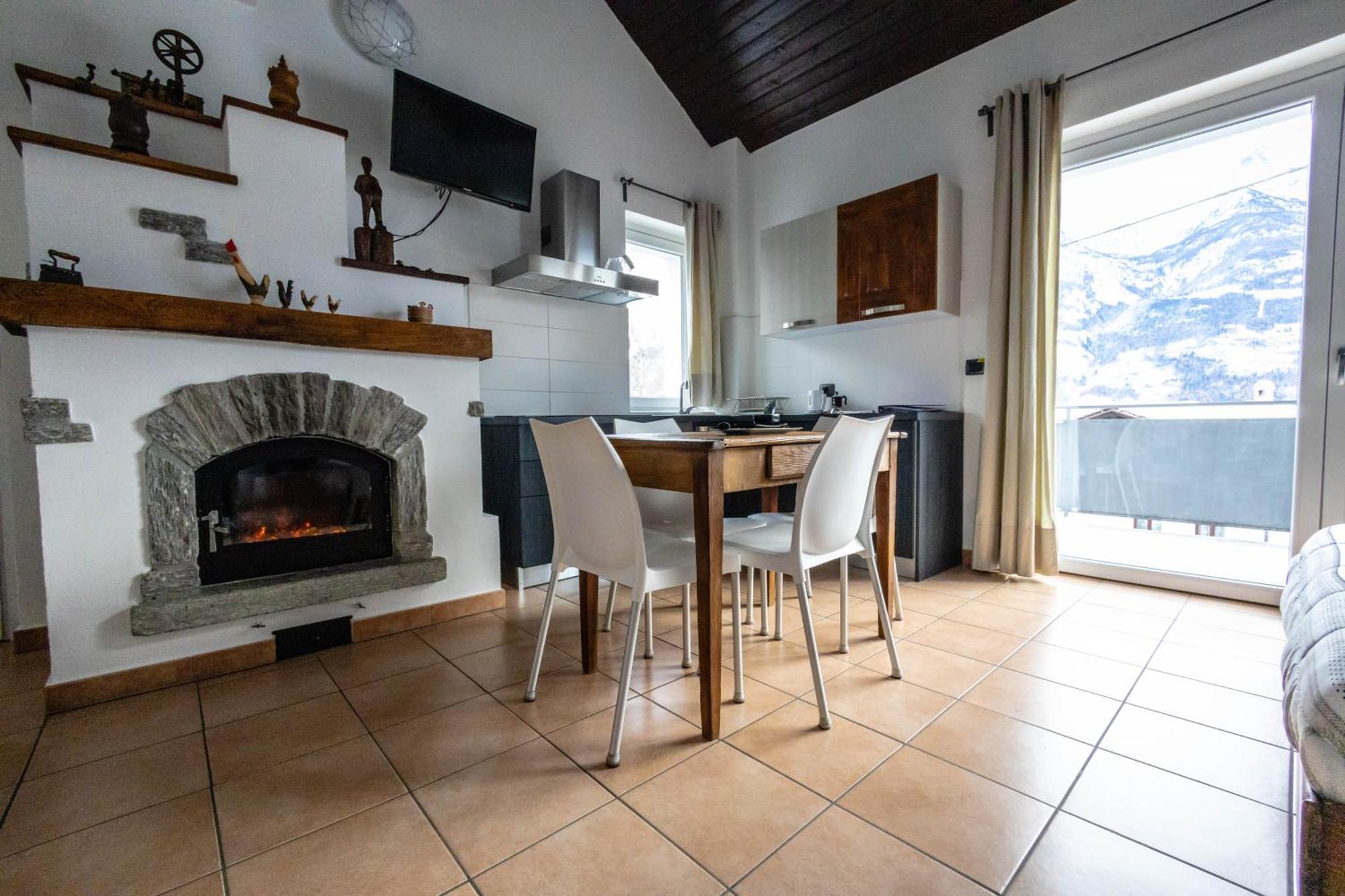 Case Appartamenti Vacanze Da Cien Saint-Christophe Eksteriør bilde